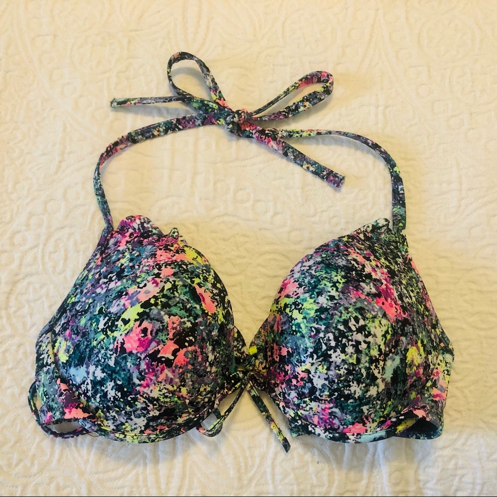 Victoria’s Secret Push-up bikini top